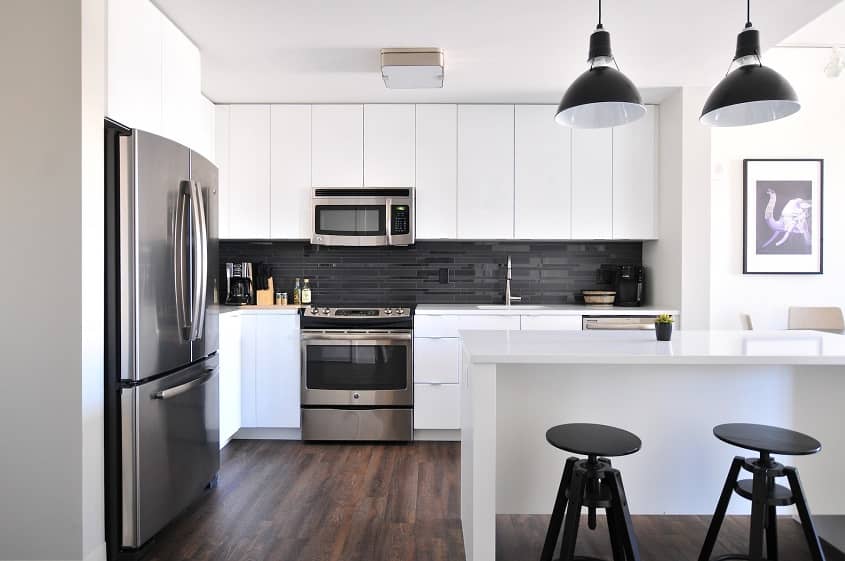 Carrara Morro Quartz countertops have the durability and affordability that homeowners desire, so it's no wonder they are becoming so popular.